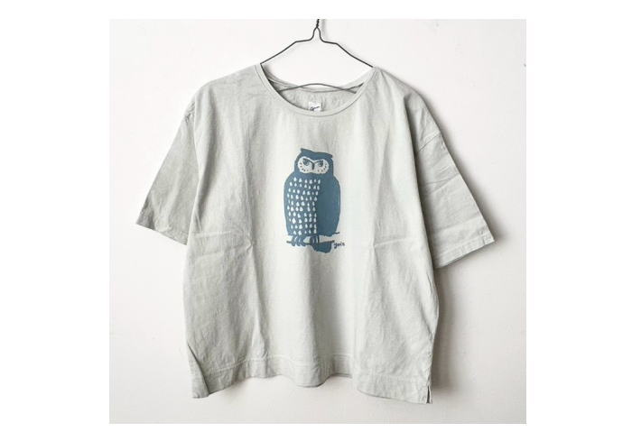 grin(グリン) エーゲ海ふくろうプリントT(8254C029) grin(グリン）エーゲ海 ふくろうプリントTシャツ | 山口県下関市
