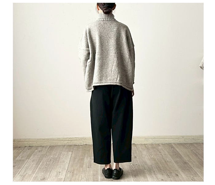 美品 ユティリテ ペルー ハイランド ウール タートルネック ニット utilite(ユティリテ)ペルーハイランドウール タートルネック プル